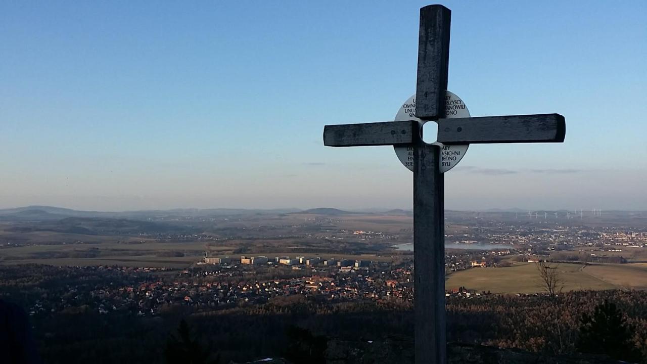 Urlaubsdomizil Am Toepfer - Ferienwohnungen In Olbersdorf 外观 照片